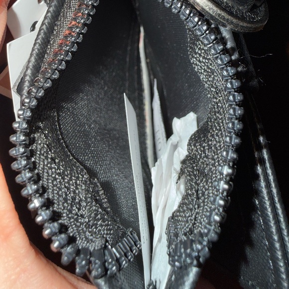 Ed Hardy Card Holder Wallet NWT - Picture 10 of 11